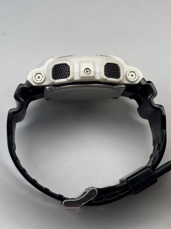 Casio G-Shock GA-100CS-7A White/Black Color - Image 4