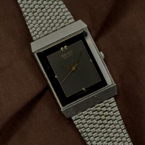 Rare Seiko Quartz Tank Watch 7321-5600 – Vintage Gold-Tone Elegance