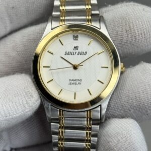 Bailly Bold 32mm – White Dial with Dual-Tone Chain Bracelet Elegant Watch