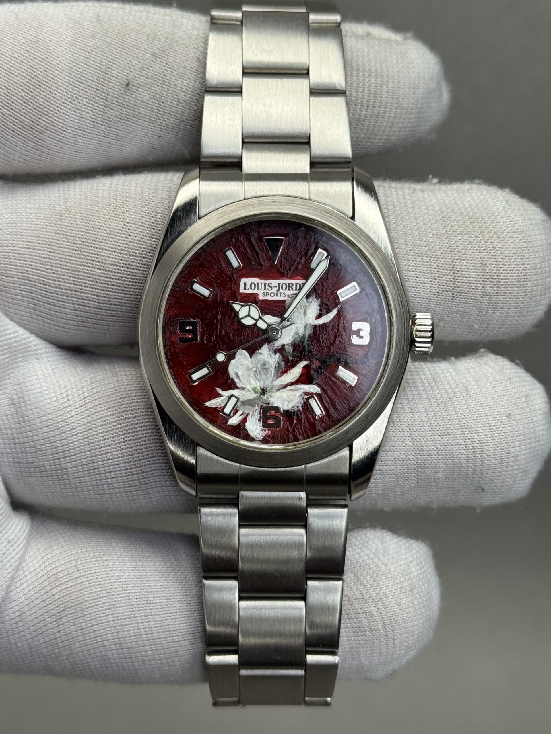 Louis-Jordi LJ-202 36mm – Custom Hand-Painted White Flower Art Dial with Chain Bracelet