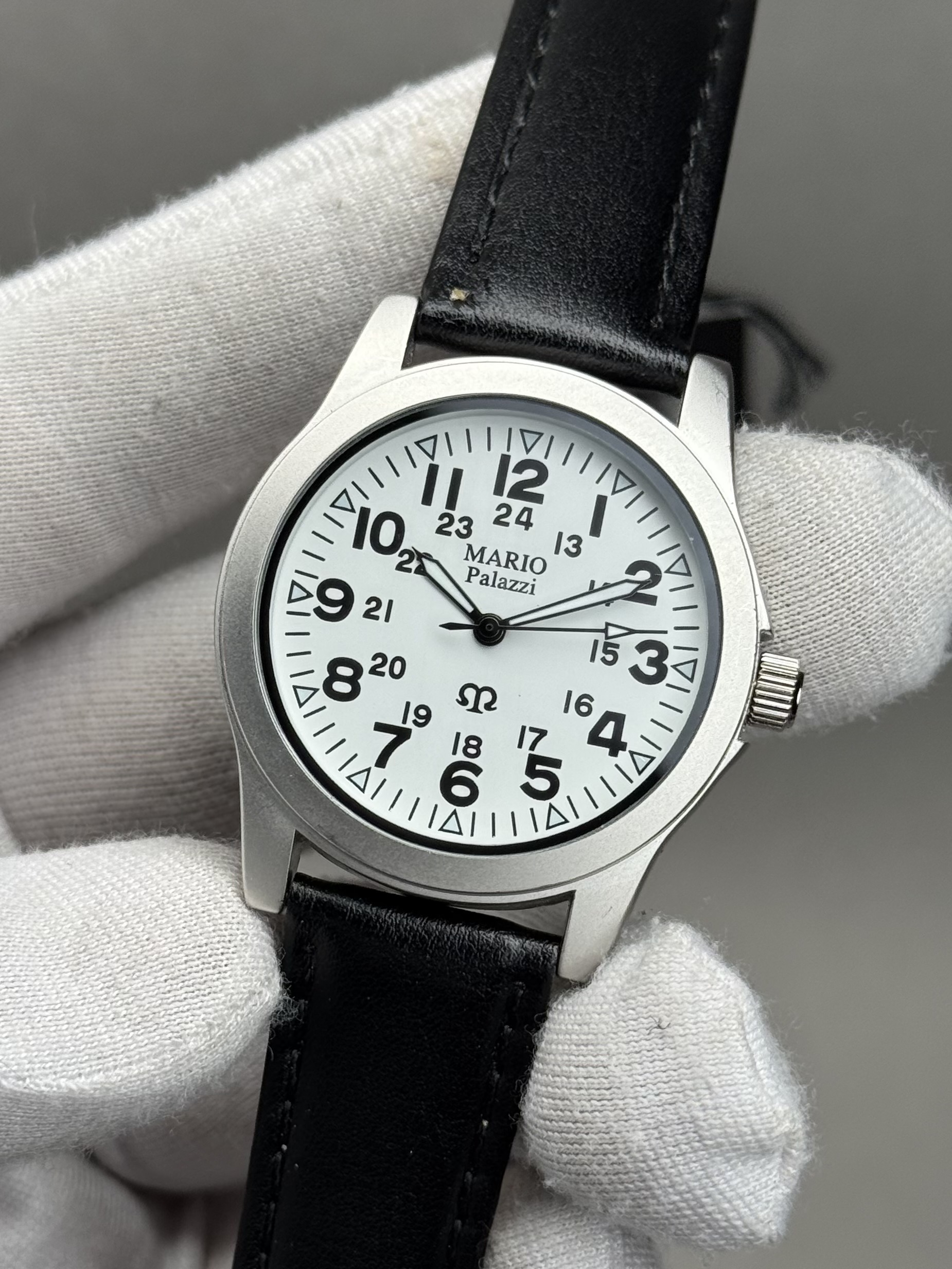 Mario Palazzi MPG-0300-2H 35mm – White Dial with Black Strap Classic Watch - Image 4