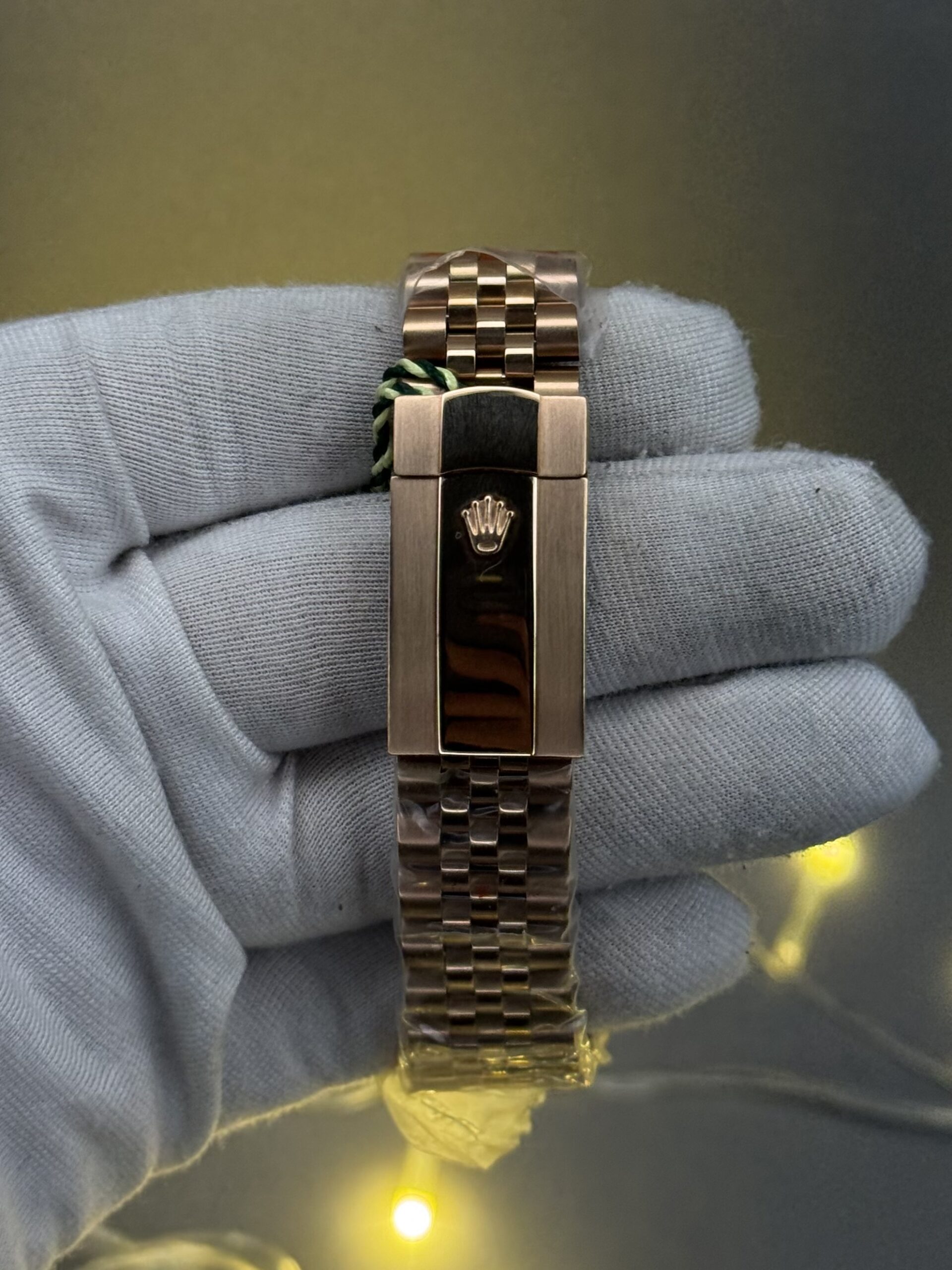 Datejust Style Watch β Dual Tone Silver & Gold | Classic Fluted Design (Ref: 126231 Inspired) - Image 7