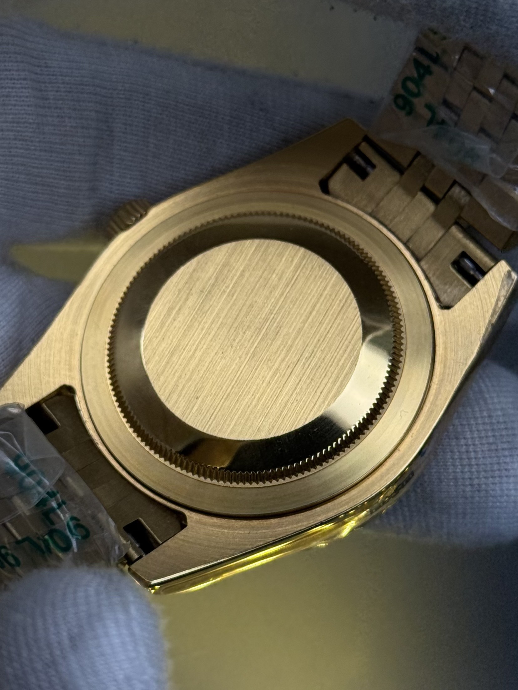 Datejust Style Watch β Olive Green Dial | Fluted Bezel | Premium Classic Design - Image 7